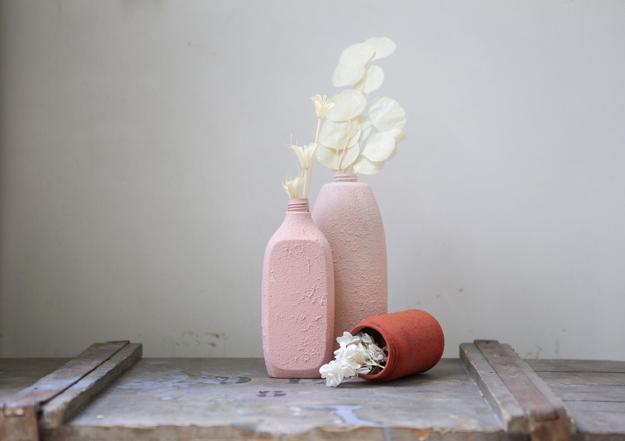 Knutselidee: DIY terracotta vazen